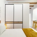 Art House Travessera De Gracia-2 Διαμέρισμα *